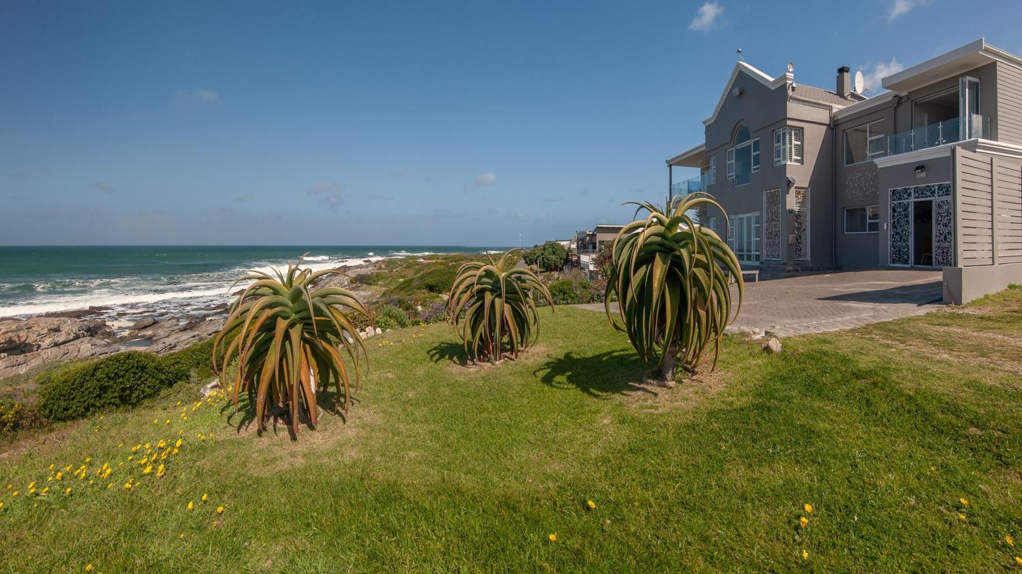 Absolute Ocean Boutique Guesthouse Hermanus Exterior foto
