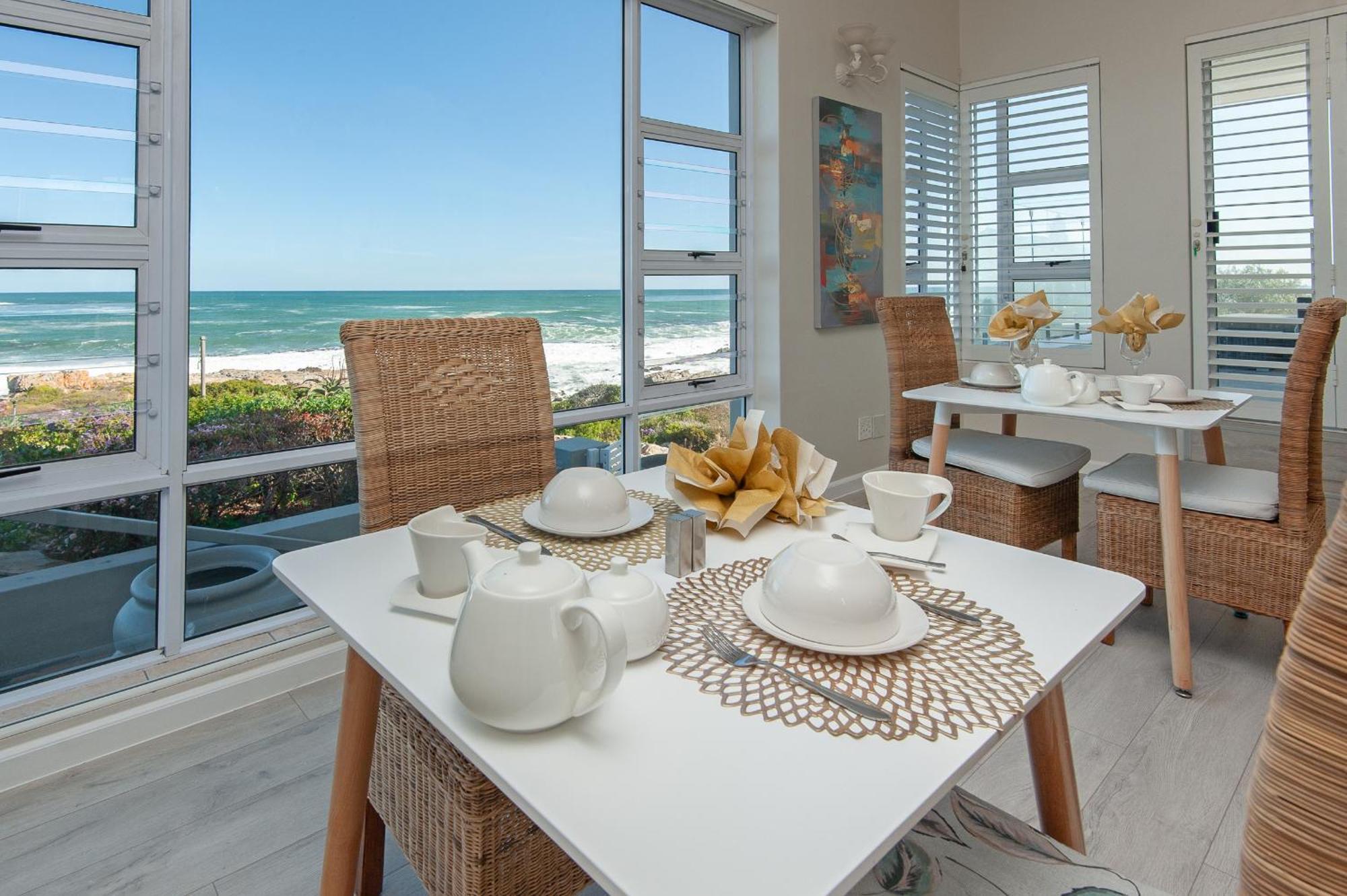 Absolute Ocean Boutique Guesthouse Hermanus Exterior foto